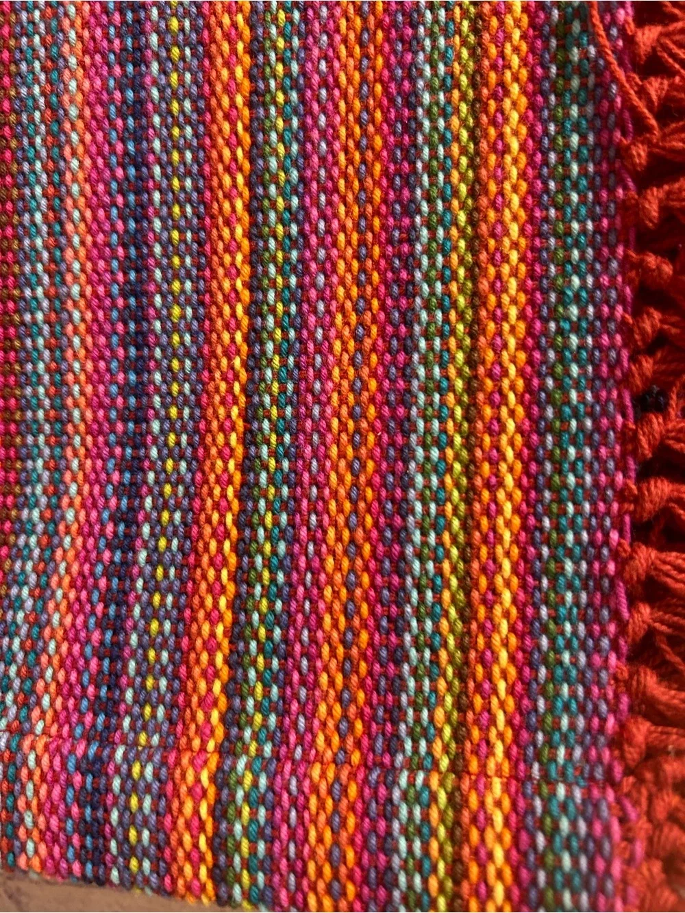 CRATE & BARREL MERCADO PLACEMATS RED MULTI STRIPED PATTERNED WITH FRINGE COTTON